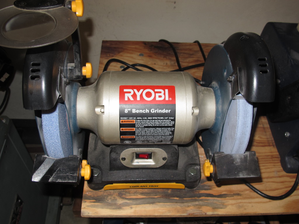 Ryobi_BenchGrinder